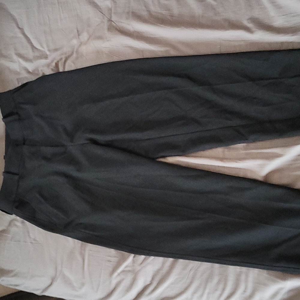 H&M black pants size 10